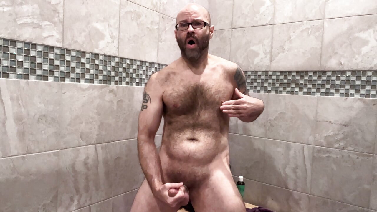 Stepdad loves to workout and jerk off in public locker room at the gym locker room