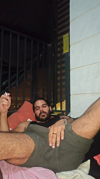 Welcome back I smoke you suck