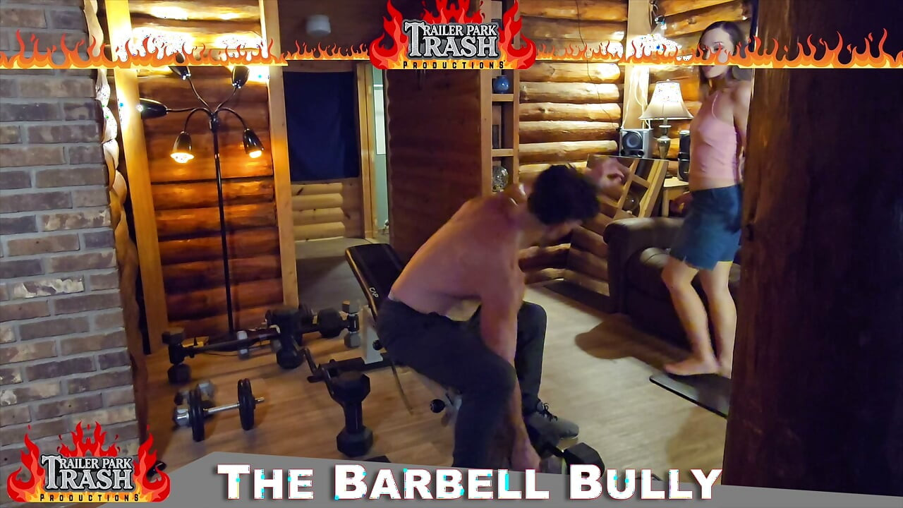 Ang Barbell Bully