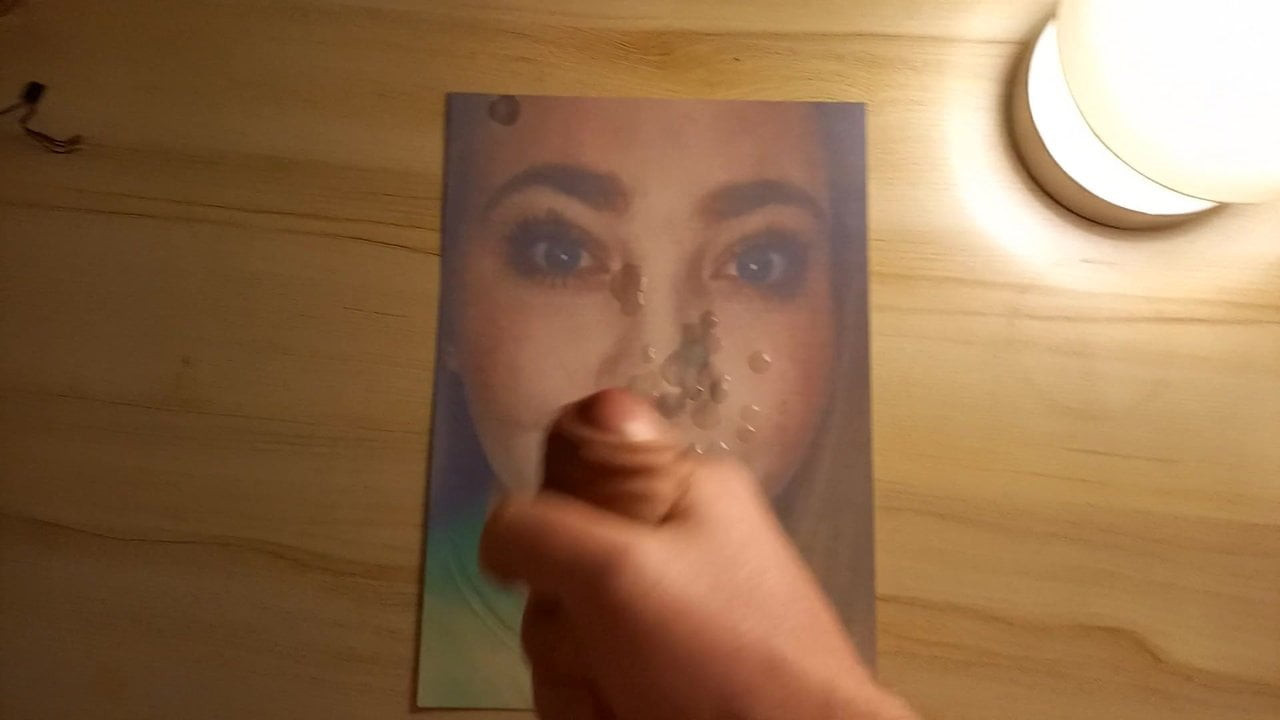 Cum tribute for daniellelovescumm