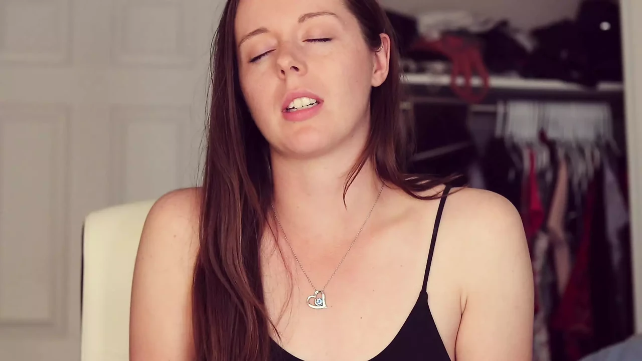 Telling you what sex and orgasms feel like while sitting on my vibrator!