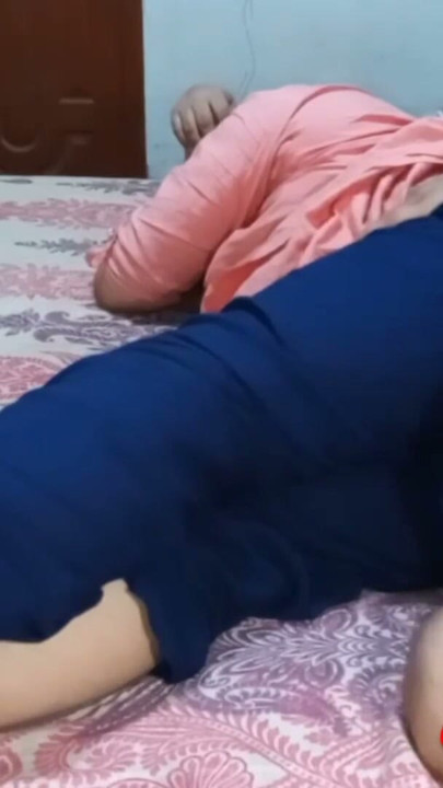 Sagy bhai ne apni on bhan ke Gand mar de. Przyrodnia siostra i przyrodni brat seks analny hindi angielski | Klip 1