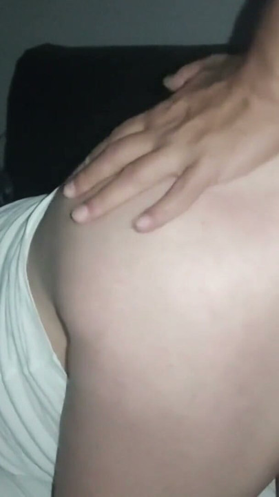 Ægte amatør MILF gift med stor røv er sulten efter pik | Klip 1