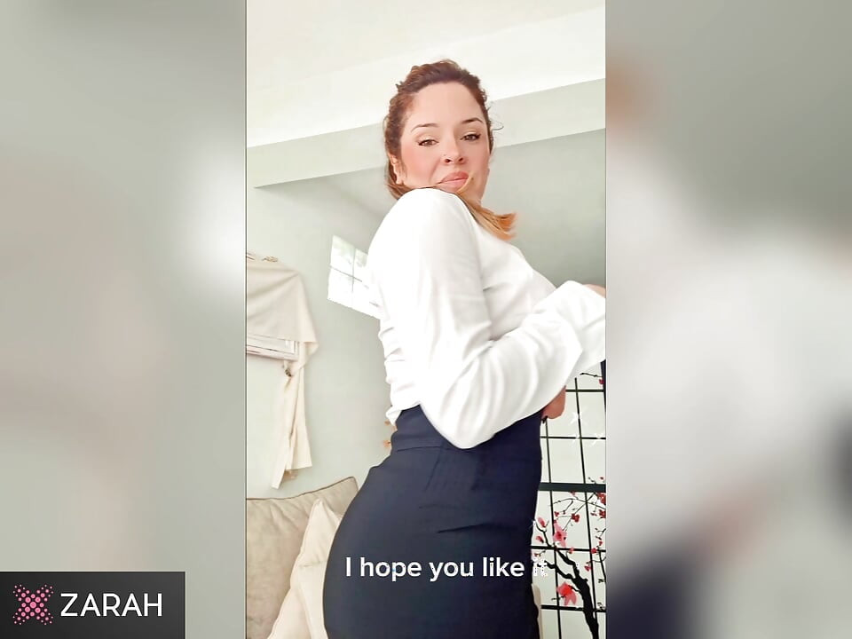 Zarah Tries on a Sexy Outfit and Ends Up Masturbating on Camera