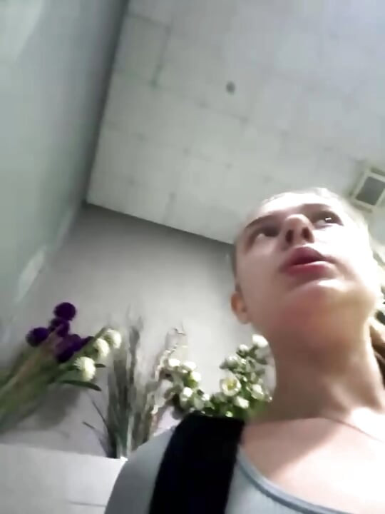 Extreme gym masturbating and sucking the boobs jucielussie