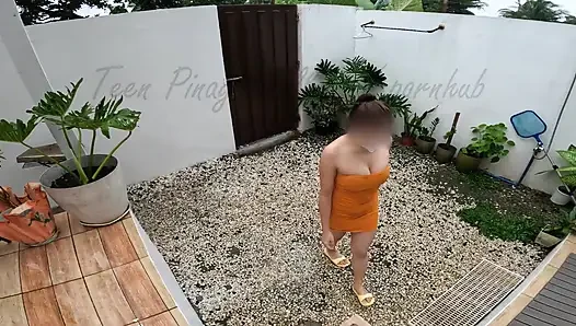 Outdoor Teen Pinay Pussy Get Stretch