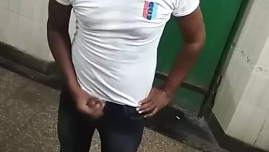 El işi solo eşcinsel
