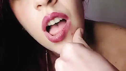 Gauchi-vampira with a Thirst for Dick