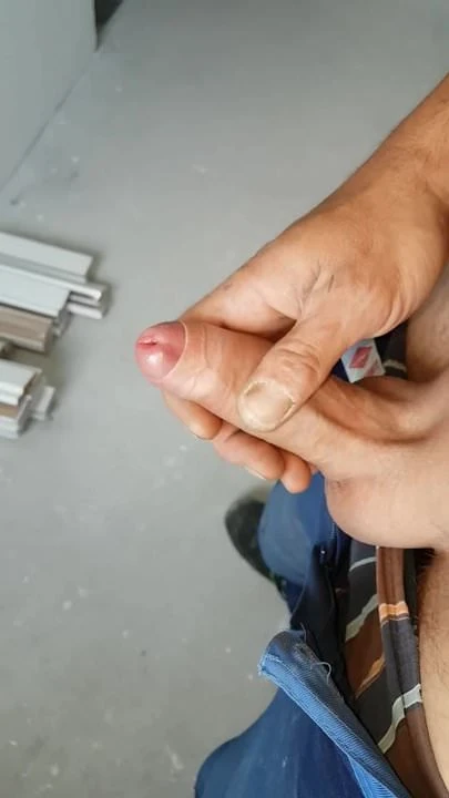 1 day, 2 cumshots at jobsite