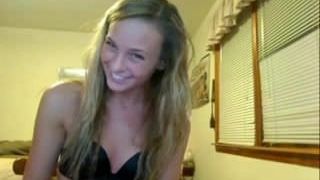 Angela Wil. sucking her boyfriend on cam