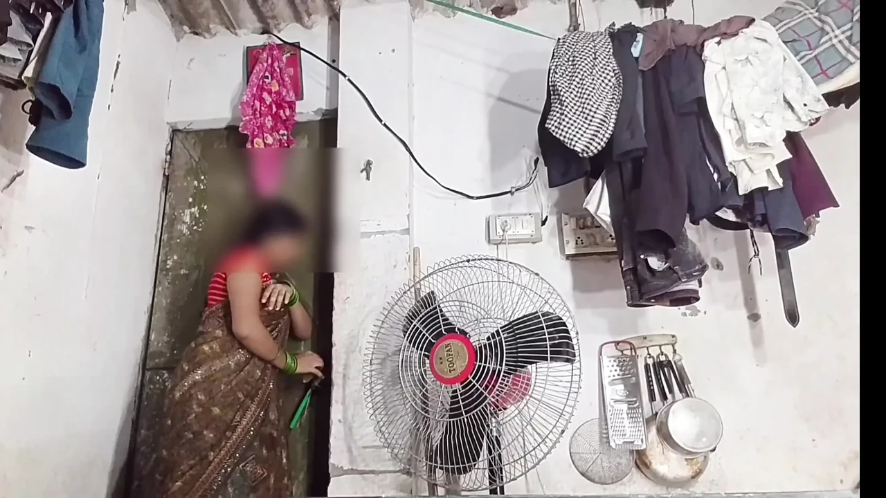 Sister-in-law went to brother-in-law's room at night again fun sex in Hindi audio