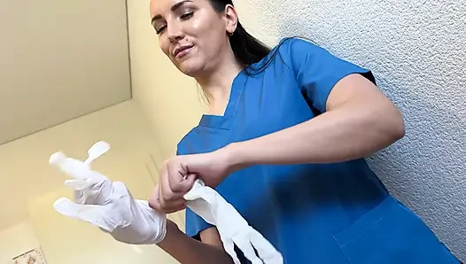 He Came Twice On The Massage Table - Handjob & Blowjob