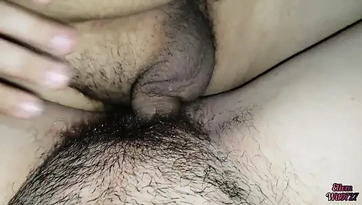 Hamile üvey anne kıllı amını siktiriyor