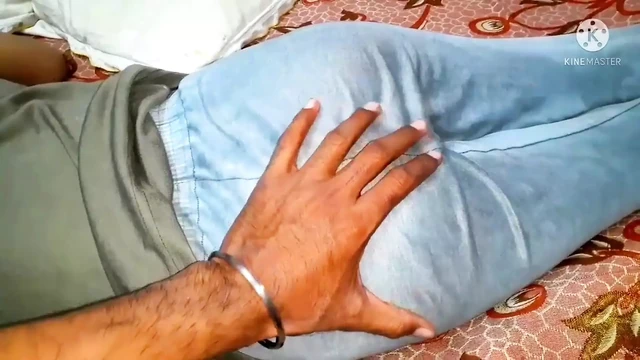 Kuvari ladki ki chut chudayi hindi desi sex