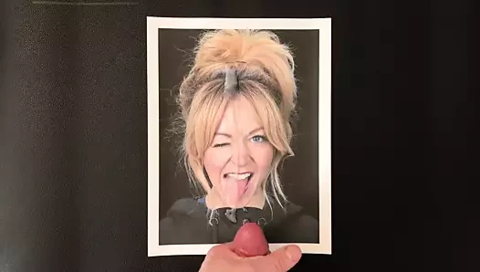 Lindsey Stirling'e saygı duruşu