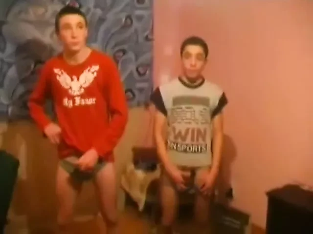 iki genç gay