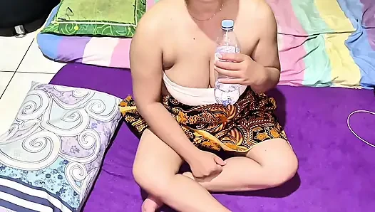Birinin kocası tarafından masaj edilmek beni daha da heyecanlandırıyor