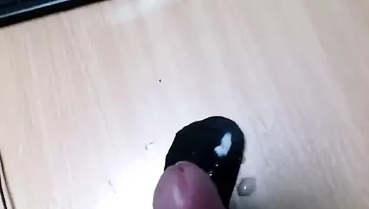 cumming on (değil) benim kızkardeşler koklamak çorap
