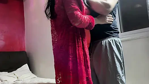 Меня зовут мадам Ноха 23 лет из Саудовской Аравии