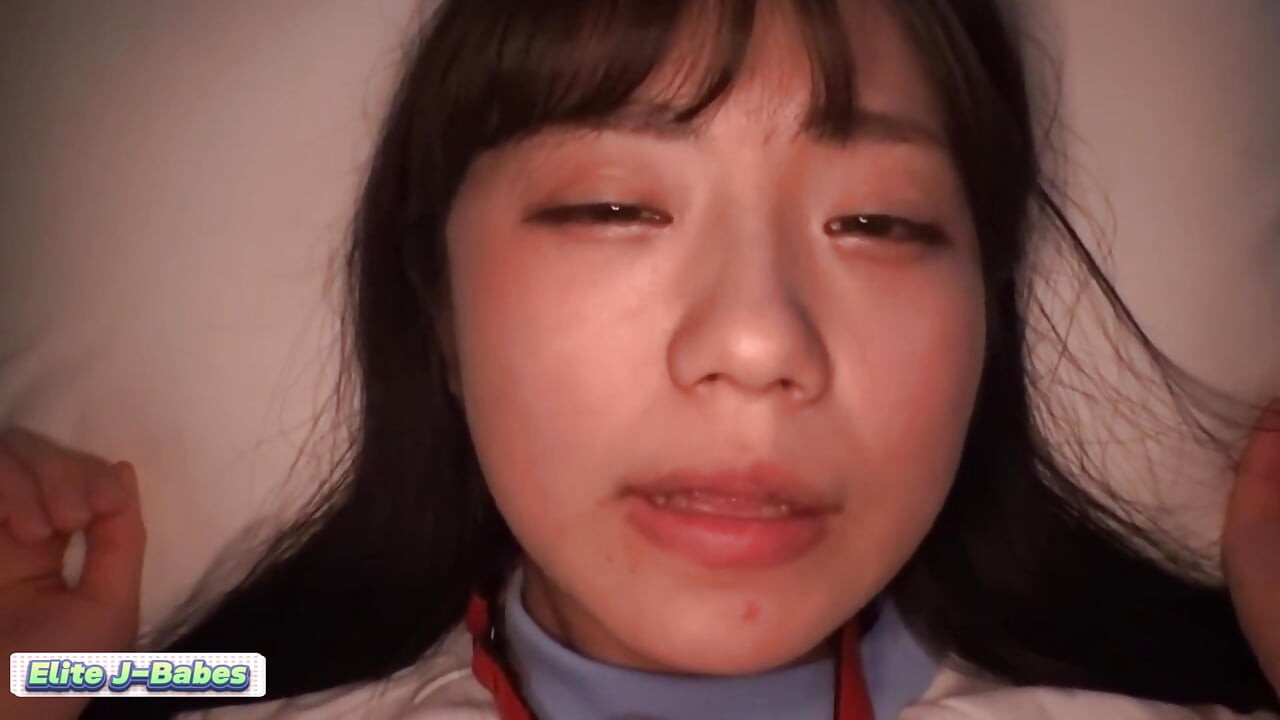 Cute Girl Secret Meet at a Love Hotel, Soaked with Desire, Craving It Deep Inside!