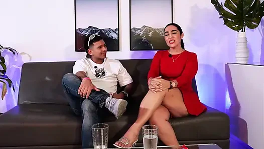 Sarah Black verrät, wie das Leben einer MILF-Erstellerin von Inhalten für Erwachsene aussieht