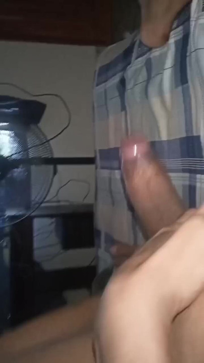 Mi masturbo con il mio