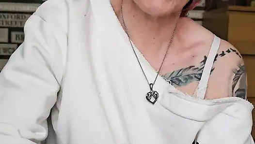 Грязные разговоры жены об измене мне со своим новым другом