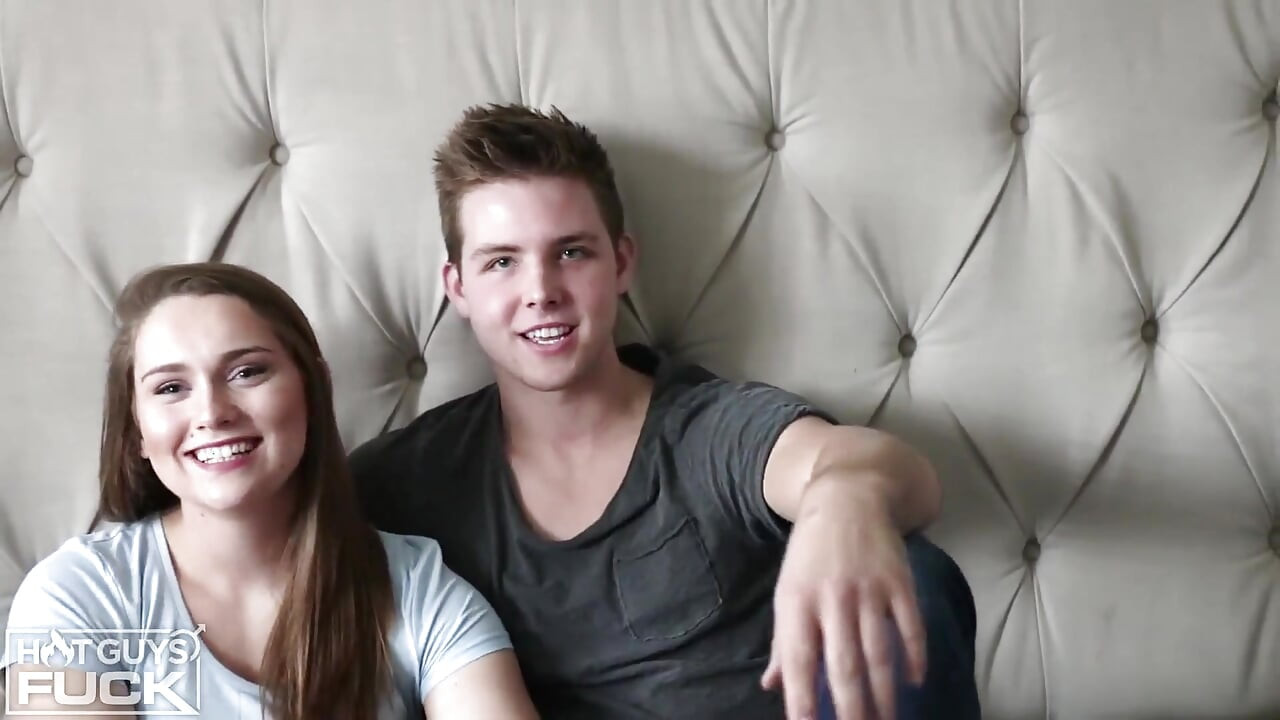 Tall Stud Brady Corbin Fucks Tattoo Babe Danielle Land