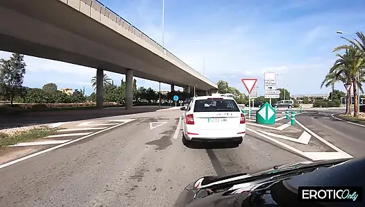 Race Woman Willingly Shakes Her Ass