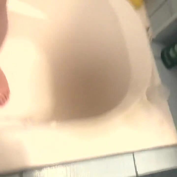 刮毛泡沫的乐趣。