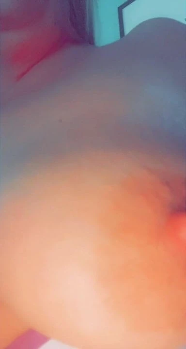 Kreamykaykay Big Nipples
