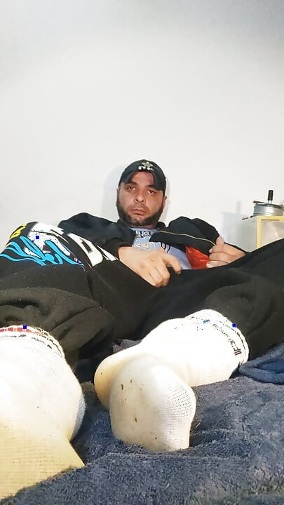 Dirty Socks, Piss and the Dirtyjunkbro. Hammer!!!