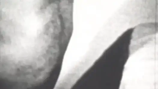 Percabulan dan Kegembiraan Bajingan