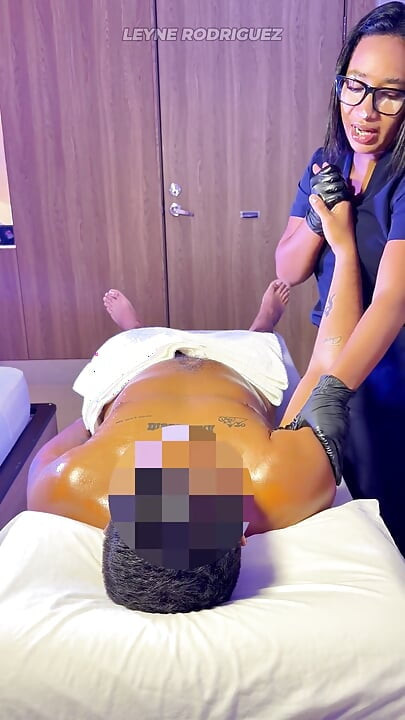 Sensual Manual Massage POV - Big Built Amateur Guy Happy Ending