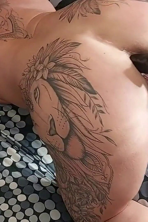 Super pieprzony anal z podwójną penetracją