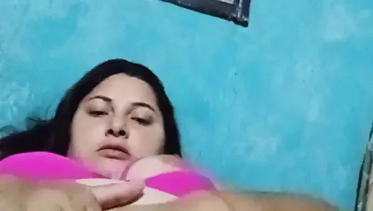 Chubby Latina with big tits chews her rich wet pussy