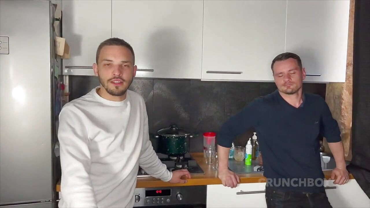 Pantat maxx si cewek nakal maxx dientot habis-habisan sama kevin ass