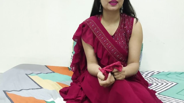 Hot Indian saara bhabhi pussy licking and hard fuck for teaching first sex to devar.