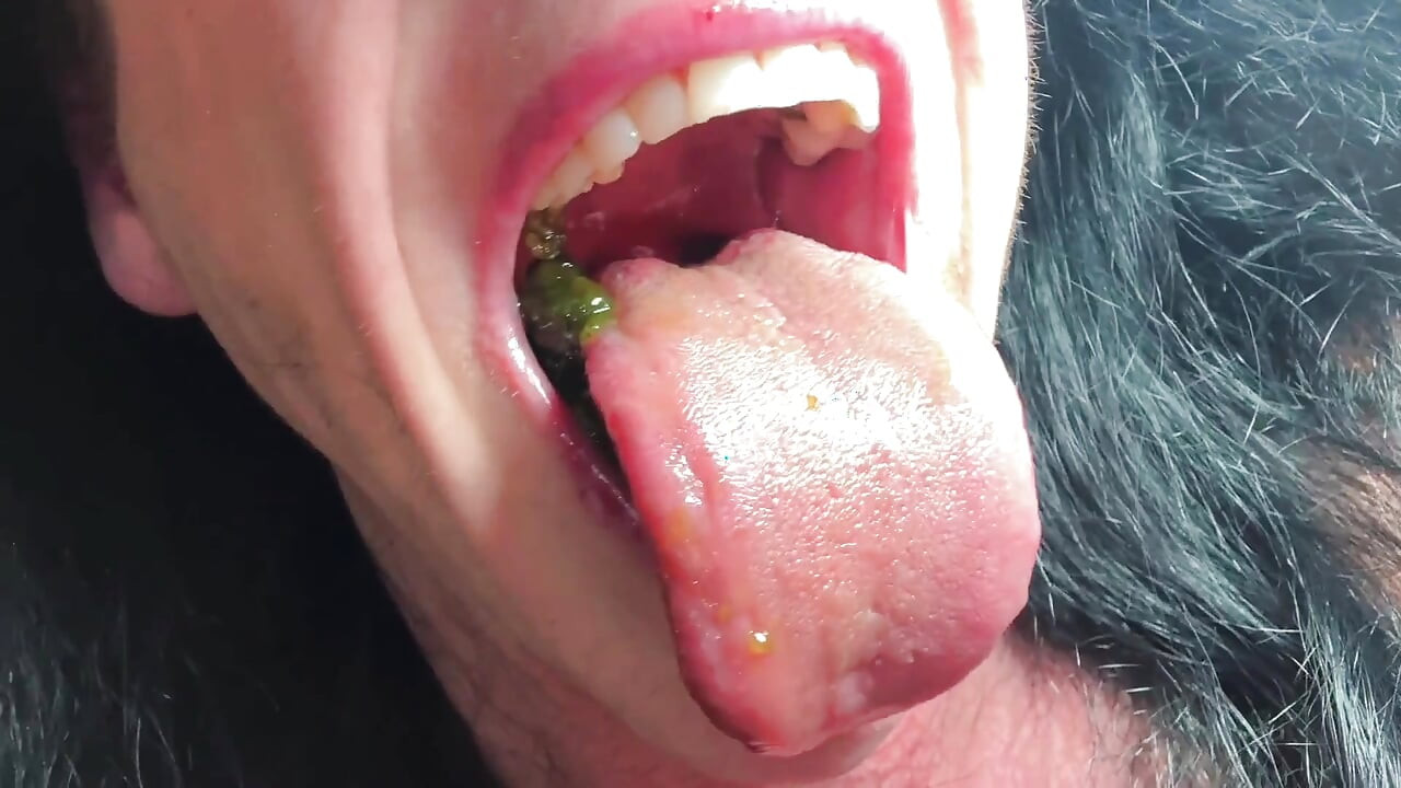 Honey...I Ate the Cucks:digesting