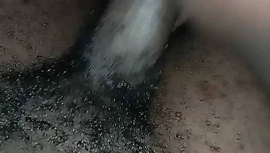 Üvey babamın yarağına biniyor