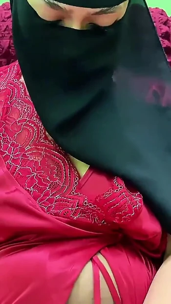 Memorable moment from "Parcel delivery man fuck me when my husband not at home"