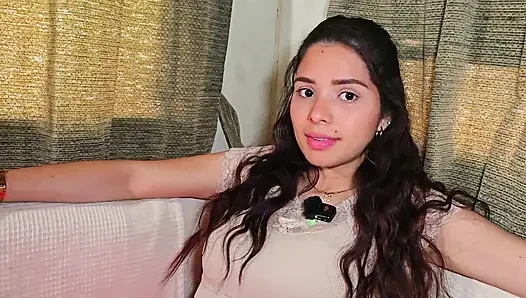 Adik tiri hot dengan sepatu roket lagi asik habis-habisan