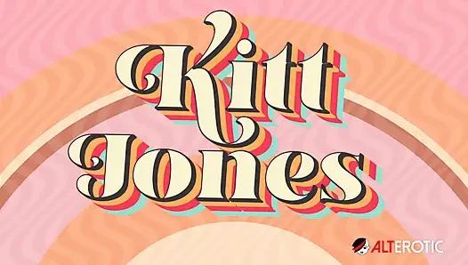 Kitt jones si cewek hot rambut pirang lagi asik muasin memeknya sendirian