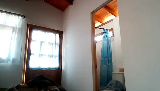 My Neighbor Lends Me the Bathroom