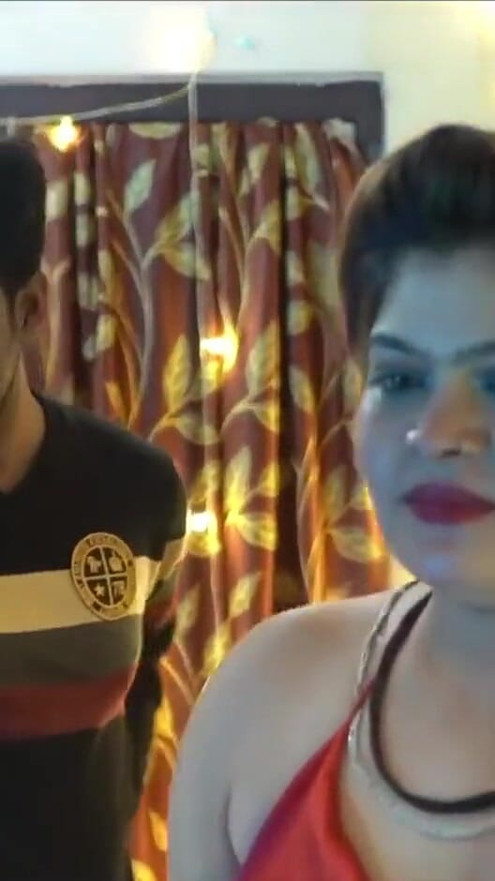 Jefe de oficina follando a mi hermosa novia Jefe indio | Clip 1