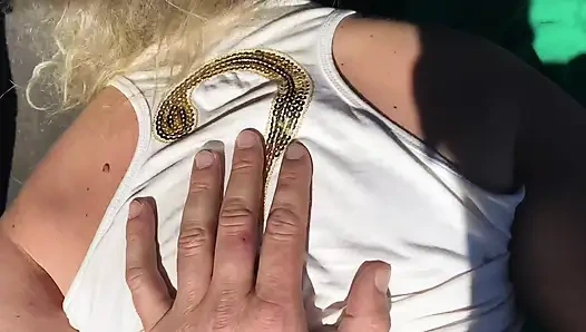 Seks anal intens sama istri hot di bagasi mobil - pasangan asli pov