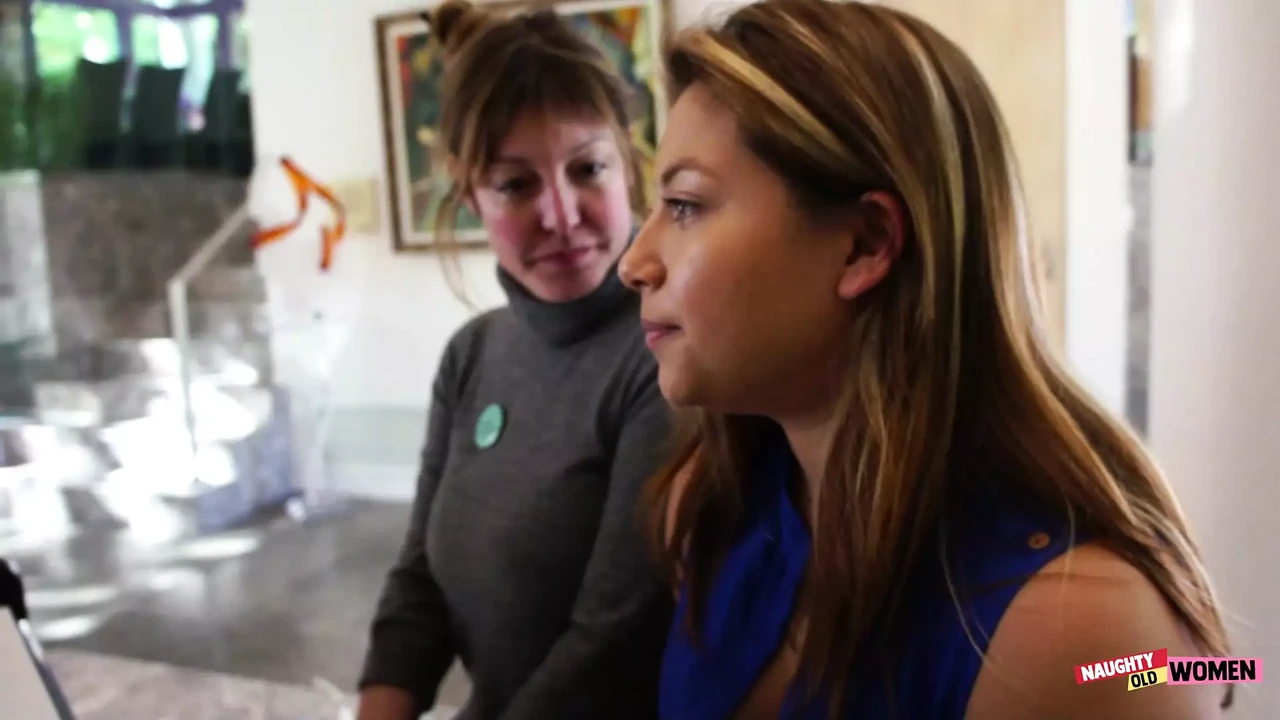 Hairy teen takes a break from the piano for a quickie with her milf teacher