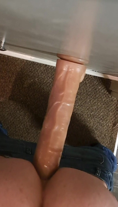 Jašem veliki dildo