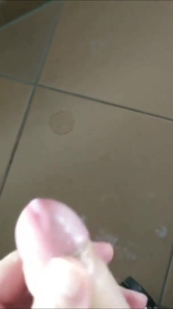 Nezaboravan trenutak iz "Njemačkih instrukcija za drkanje s PRLJAVIM PRIČANJEM od Alfa Kurca za SUB i SISSY"