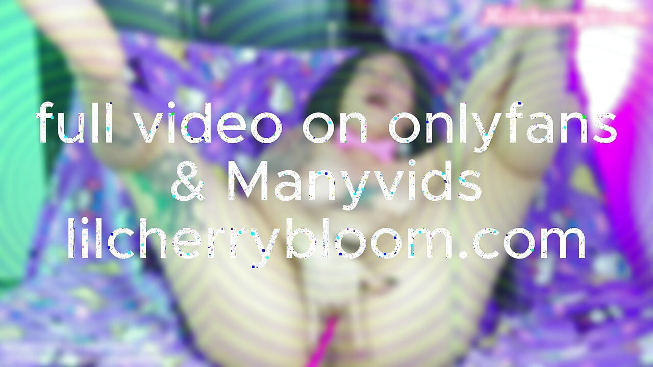 goth kontrolisan orgazam igranje pičke